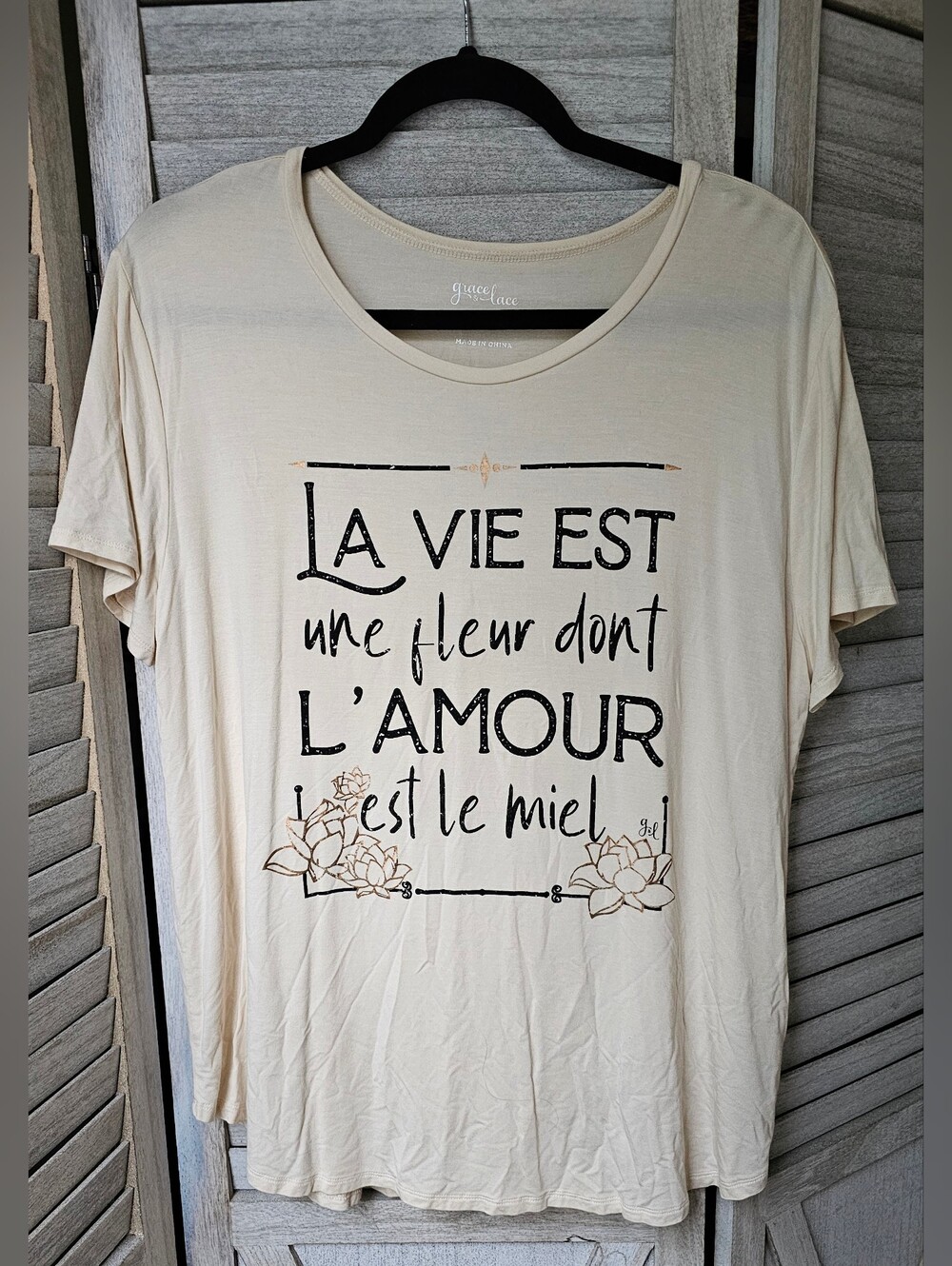 Grace & Lace "La Vie Est Une Fleur" Graphic Tee